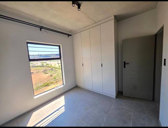 2 BEDROOM PROPERTY TO RENT IN WATERKLOOF RIDGE